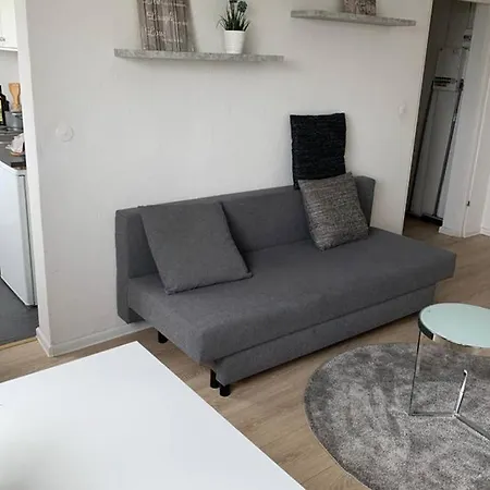 1 Zi-whg, Netflix, Wifi, Kueche, 15min Zum Zentrum شقة
